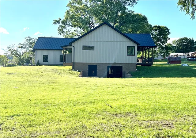 5th image of 205 Ekastown Road, Buffalo Twp, PA 16055 | MLS# 1760314