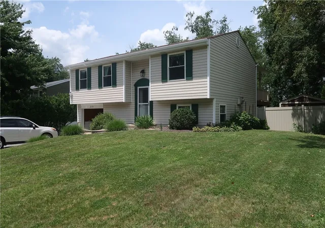 Homes for sale in Shaler, PA | 3079 Countryside Dr, Shaler, PA 15101 | MLS# 1760515
