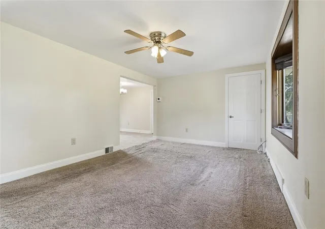Homes for sale in Kennedy Twp, PA | 41 R Kenridge Dr, Kennedy Twp, PA 15136 | MLS# 1760584