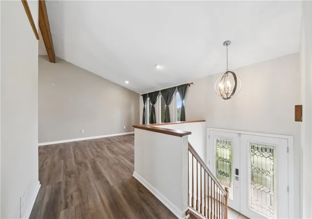 Photo 3 of Single family home for sale at 304 S Highlander Hts Dr, Glenshaw, PA 15116 | MLS# 1760397 | Listing updated on 2026-06-22