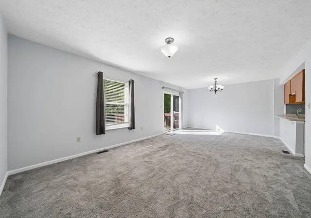Homes for sale in Manor, PA | 151 Manor View Dr, Manor, PA 15665 | MLS# 1760632