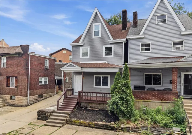 Homes for sale in Greenfield, PA | 4005 Haldane St, Greenfield, PA 15207 | MLS# 1760358