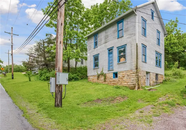 Homes for sale in Black Twp, PA | 167 Rockdale Rd, Black Twp, PA 15557 | MLS# 1760637