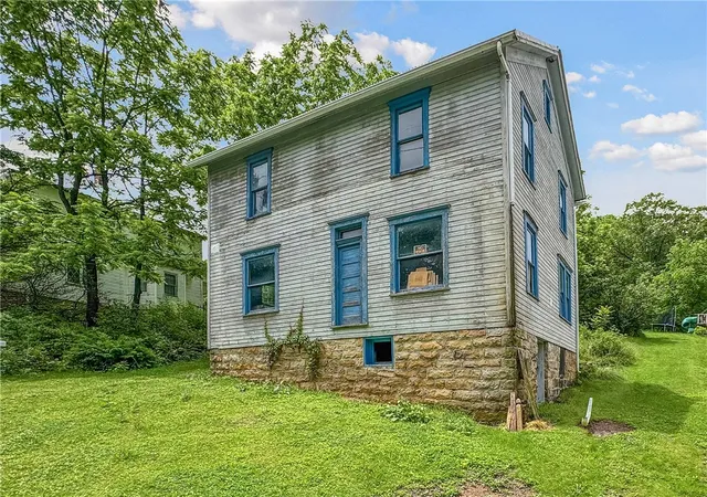 Homes for sale in Black Twp, PA | 167 Rockdale Rd, Black Twp, PA 15557 | MLS# 1760637