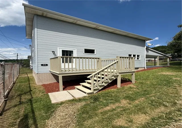 Photo 4 of Single family home for sale at 314 N Water St, West Newton, PA 15089 | MLS# 1760654 | Listing updated on 2026-07-27