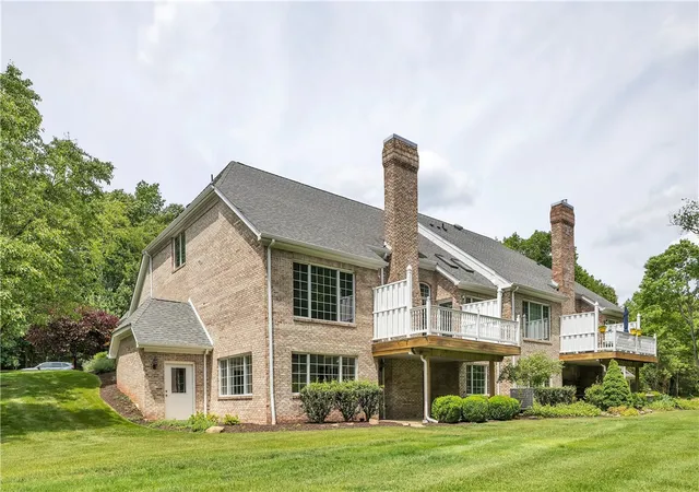 5th image of 152 Saint Ives Way, Jackson Twp, PA 16063 | MLS# 1759466
