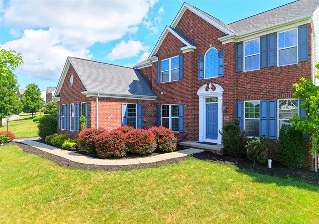 1st image of 2084 Majestic Dr, North Strabane, PA 15317 | MLS# 1759902