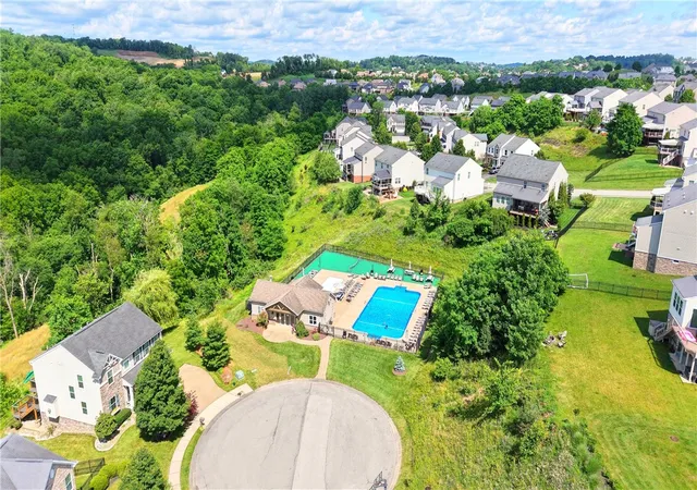 49th image of 2084 Majestic Dr, North Strabane, PA 15317 | MLS# 1759902