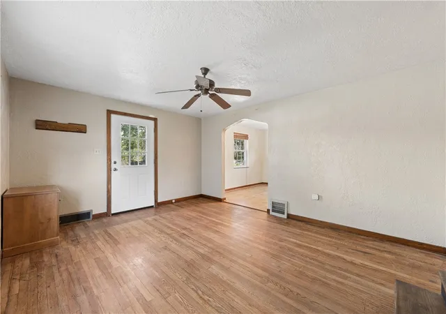 Photo 3 of Single family home for sale at 15 Mechling Way, Greensburg, PA 15601 | MLS# 1760709 | Listing updated on 2026-07-14