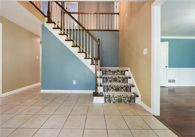 5th image of 153 Oakwood, Peters Twp, PA 15317 | MLS# 1760629