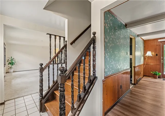 image of 6111 Great Dane Dr, Bethel Park, PA 15102 | MLS# 1759030