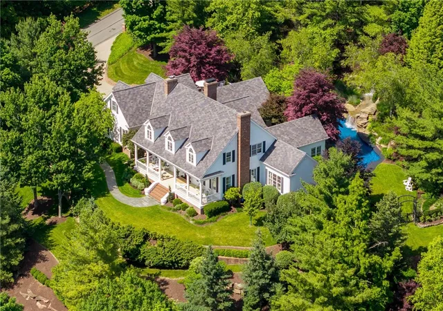 1st image of 128 Mount Blaine Dr, Peters Twp, PA 15317 | MLS# 1759200