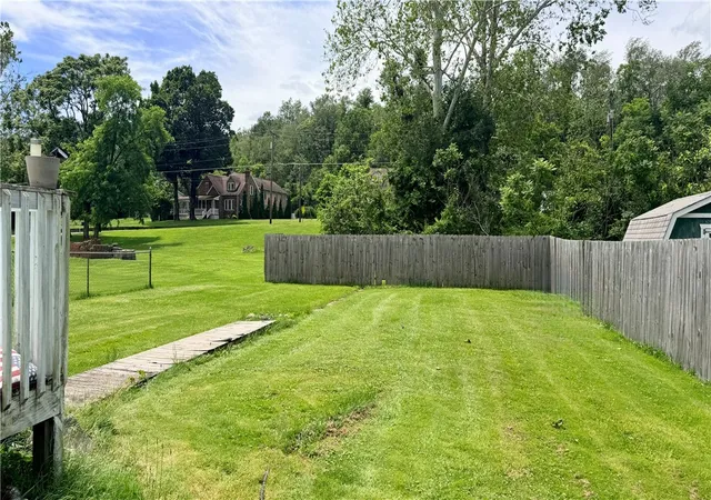 Photo 3 of Sale Pending at 3 Pottstown St, Dunbar, PA 15431 | MLS# 1760751 | Listing updated on 2026-06-30