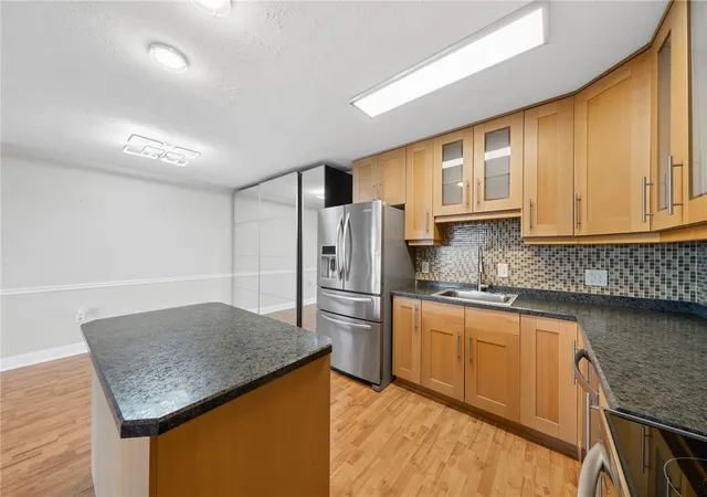 5th image of 5600 Munhall Rd #905, Pittsburgh, PA 15217 | MLS# 1760744