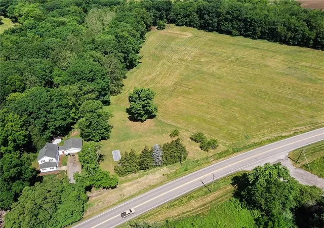 Homes for sale in Hermitage, PA | 2385 River Rd, Hermitage, PA 16148 | MLS# 1760311