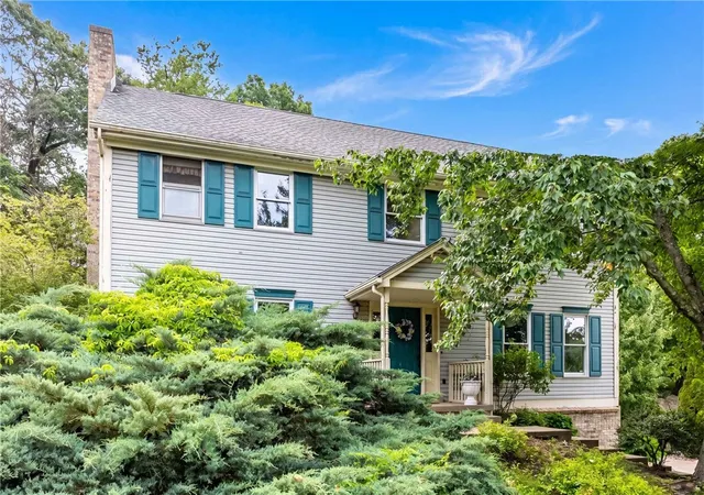 Homes for sale in Franklin Park, PA | 2414 Wedgewood Dr, Franklin Park, PA 15090 | MLS# 1760407