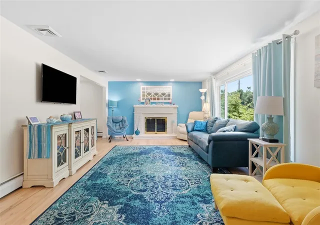 Photo 5 of Single family home for sale at 6725 Verona Rd, Verona, PA 15147 | MLS# 1760767 | Listing updated on 2026-07-19