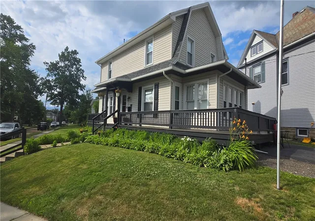 Homes for sale in Greenville Boro, PA | 26 Rosedale Ave, Greenville Boro, PA 16125 | MLS# 1760782