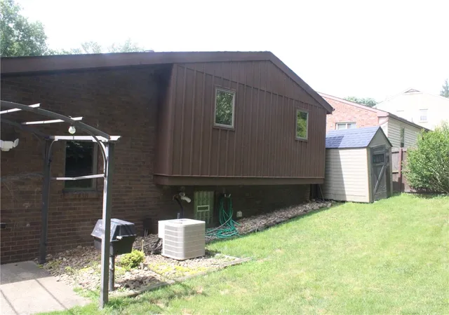 Homes for sale in Wilkins Twp, PA | 106 Larchwood Dr, Wilkins Twp, PA 15145 | MLS# 1760810