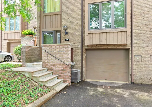 Photo 2 of Townhouse for sale at 55 Maple Ct, Pittsburgh, PA 15237 | MLS# 1760699 | Listing updated on 2026-08-31