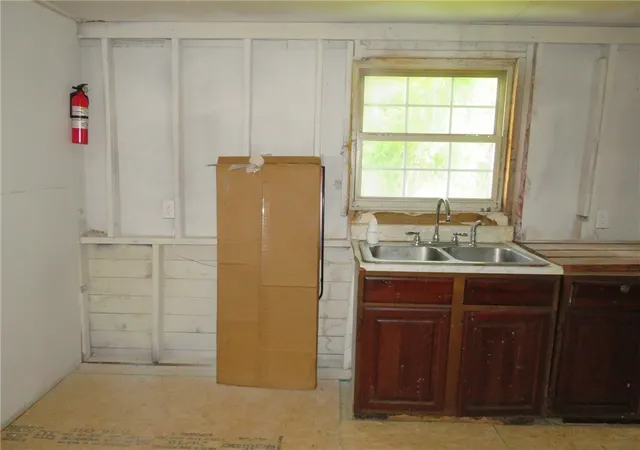 5th image of 19 Gibson Ave, City Of Washington, PA 15301 | MLS# 1760621