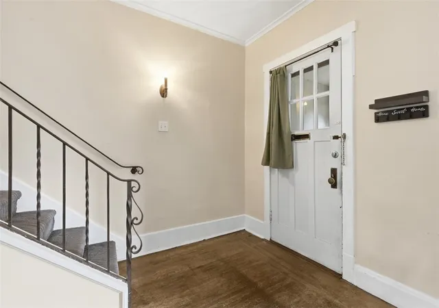 5th image of 6358 Morrowfield Ave, Pittsburgh, PA 15217 | MLS# 1760807