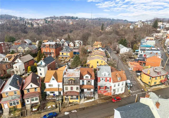 Homes for sale in Troy Hill, PA | 1832 Ley Street, Troy Hill, PA 15212 | MLS# 1760893