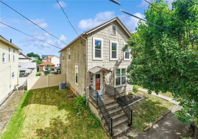 Homes for sale in Latrobe, PA | 312 Gertrude St, Latrobe, PA 15650 | MLS# 1760737