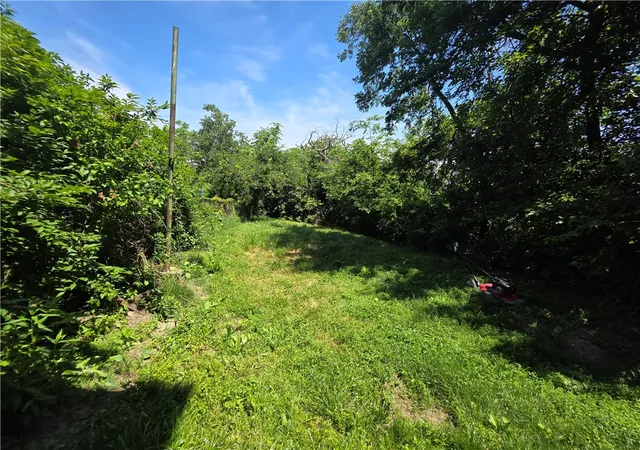 Homes for sale in Mt Oliver, PA | 420 Walnut St, Mt Oliver, PA 15210 | MLS# 1759188