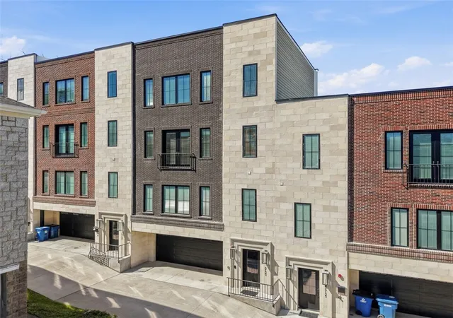 1st image of 5133 5th Avenue, Shadyside, PA 15232 | MLS# 1760284