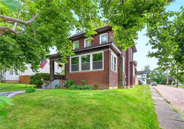 Homes for sale in Mckeesport, PA | 800 Fawcett Avenue, Mckeesport, PA 15132 | MLS# 1760824