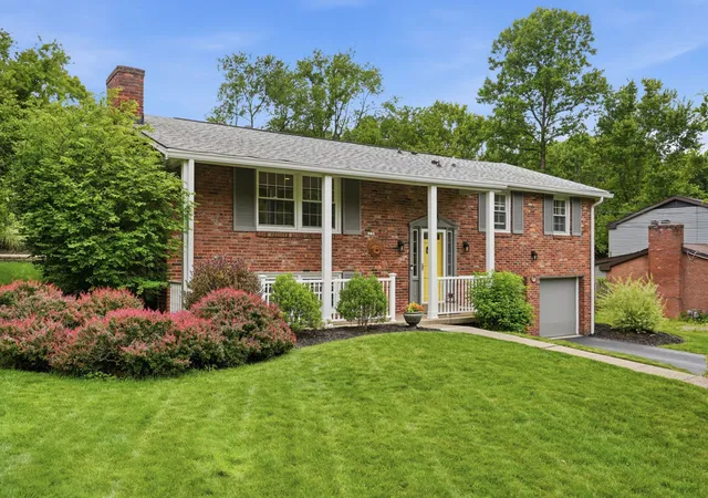 1st image of 113 Farmingdale Dr, Marshall, PA 15090 | MLS# 1760928