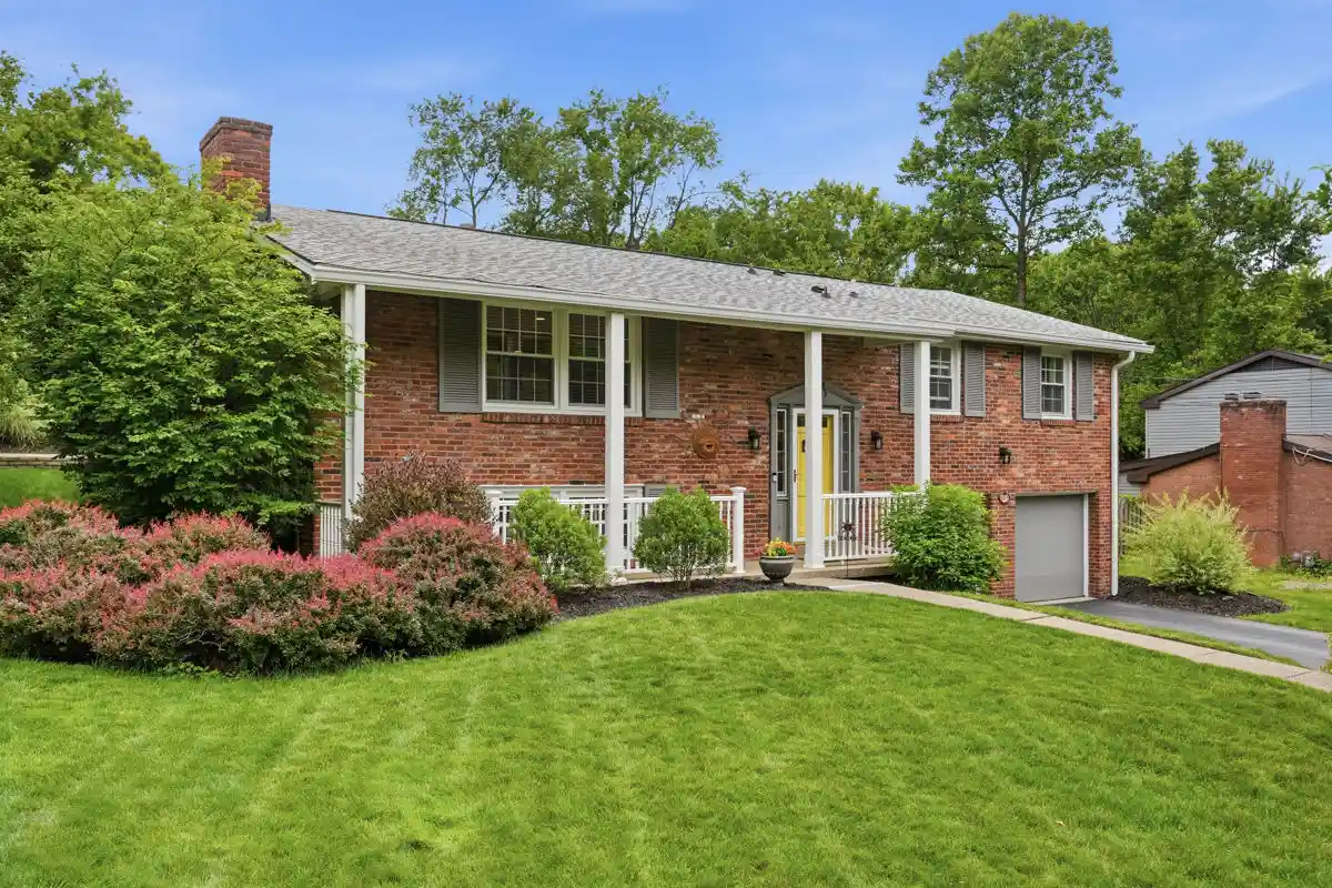 Single family home for sale at 113 Farmingdale Dr, Marshall, PA 15090 | MLS# 1760928