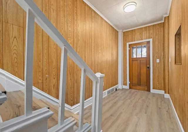 3rd image of 826 4Th Ave, Beaver Falls, PA 15010 | MLS# 1760762