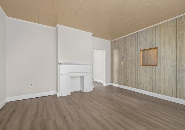 5th image of 826 4Th Ave, Beaver Falls, PA 15010 | MLS# 1760762