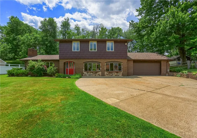 1st image of 106 Colonial Way, Center Twp, PA 15001 | MLS# 1760823