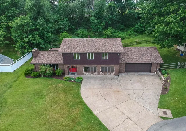 4th image of 106 Colonial Way, Center Twp, PA 15001 | MLS# 1760823