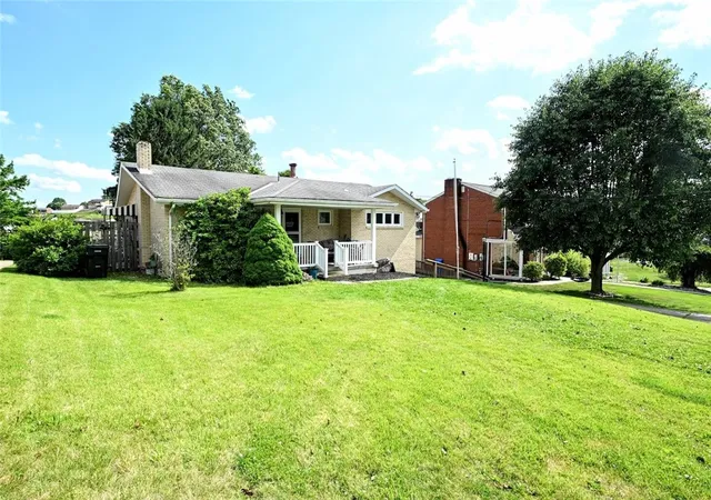 2nd image of 205 Highland Dr, Elizabeth Twp/boro, PA 15037 | MLS# 1760948