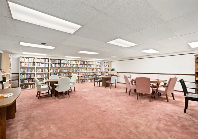 2nd image of 2160 Greentree Rd, Scott Twp, PA 15220