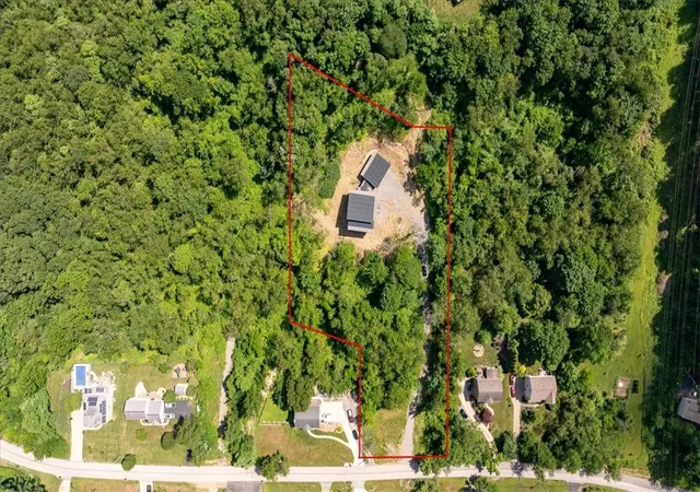 38th image of 2323 Mcdevitt Road, Franklin Park, PA 15143 | MLS# 1760973