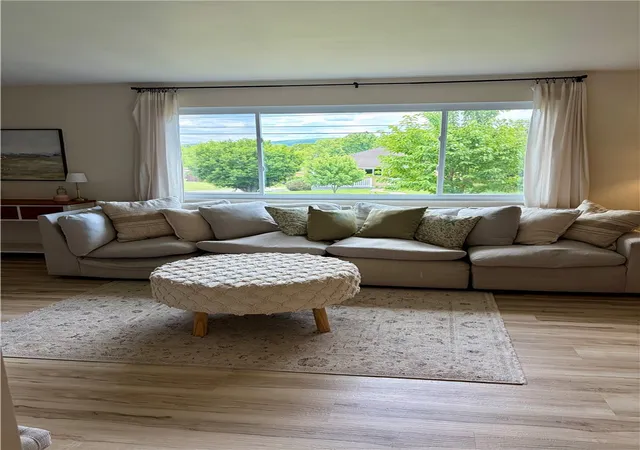 Photo 4 of Single family home for sale at 19 Belmeade Ter, Uniontown, PA 15401 | MLS# 1760981 | Listing updated on 2026-07-05
