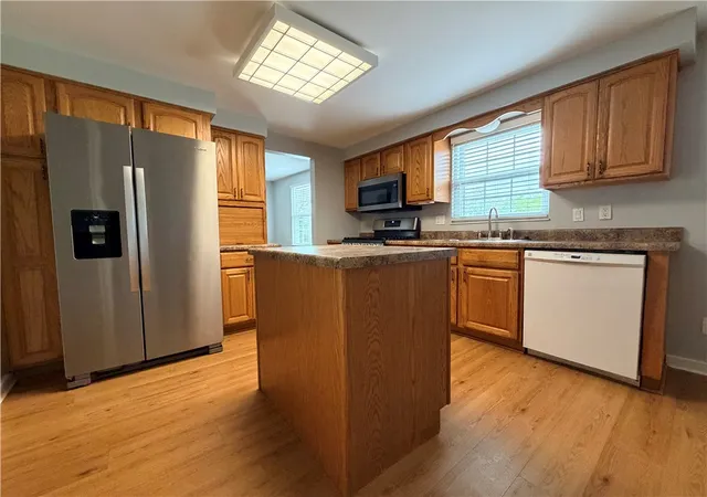 Photo 2 of Sale Pending at 204 Glengarry Dr, Coraopolis, PA 15108 | MLS# 1761011 | Listing updated on 2026-07-25