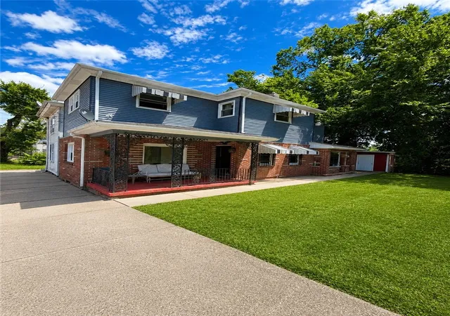 2nd image of 417 13th St, Beaver Falls, PA 15010 | MLS# 1760129