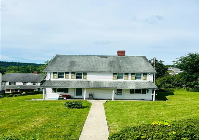 2nd image of 152/154 Lincoln St, Cokeburg, PA 15324 | MLS# 1761010