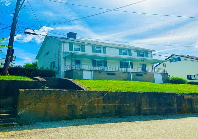 Homes for sale in Cokeburg, PA | 152/154 Lincoln St, Cokeburg, PA 15324 | MLS# 1761010
