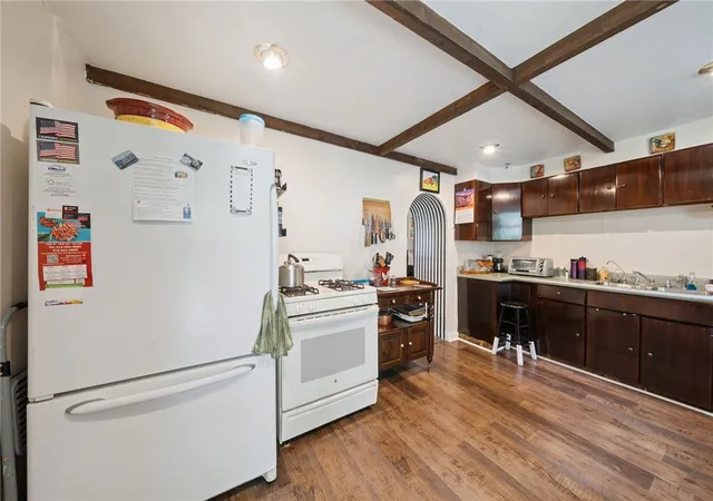 Homes for sale in Munhall, PA | 1110 Creek St, Munhall, PA 15120 | MLS# 1761035