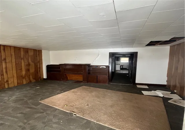 Photo 4 of Single family home for sale at 713 Monroe St, New Castle, PA 16101 | MLS# 1761044 | Listing updated on 2026-06-22