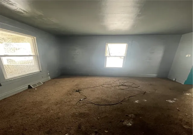 5th image of 824 Franklin Avenue, New Castle, PA 16101 | MLS# 1761045
