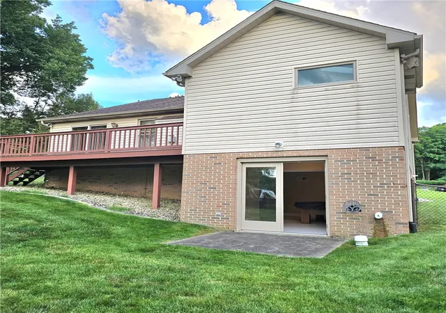 Homes for sale in Level Green, PA | 130 Mcdermott Rd, Level Green, PA 15085 | MLS# 1760967