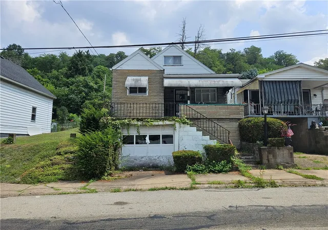 Homes for sale in Glassport, PA | 311 Euclid Ave, Glassport, PA 15045 | MLS# 1761095